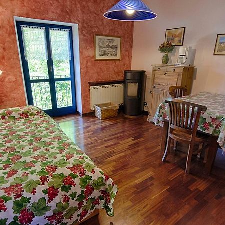 B&B Il Sole Delle Rive Sinio Exterior photo